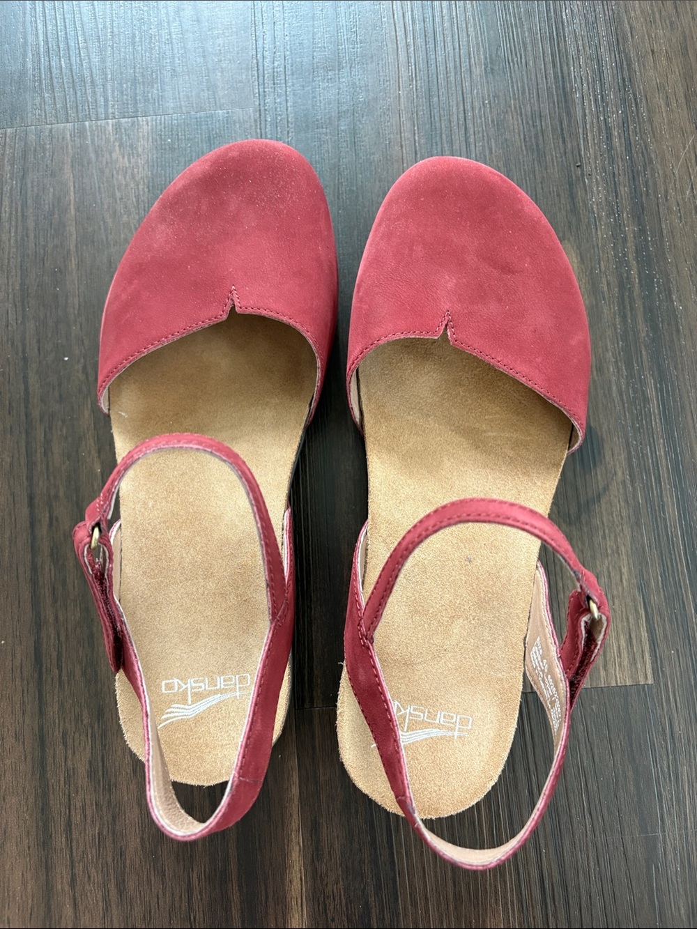 Dansko Rowan Sandal in Cinnabar - Picture 2 of 8